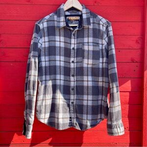 Eighth Avenue and beyond cotton/poly plaid button down flannel shirt